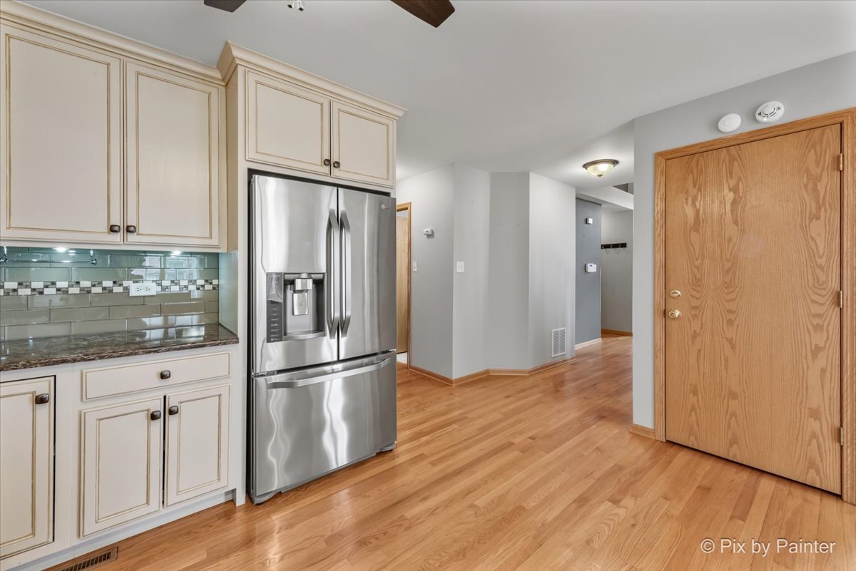 9213 Kylemore Court, Tinley Park, IL 60487