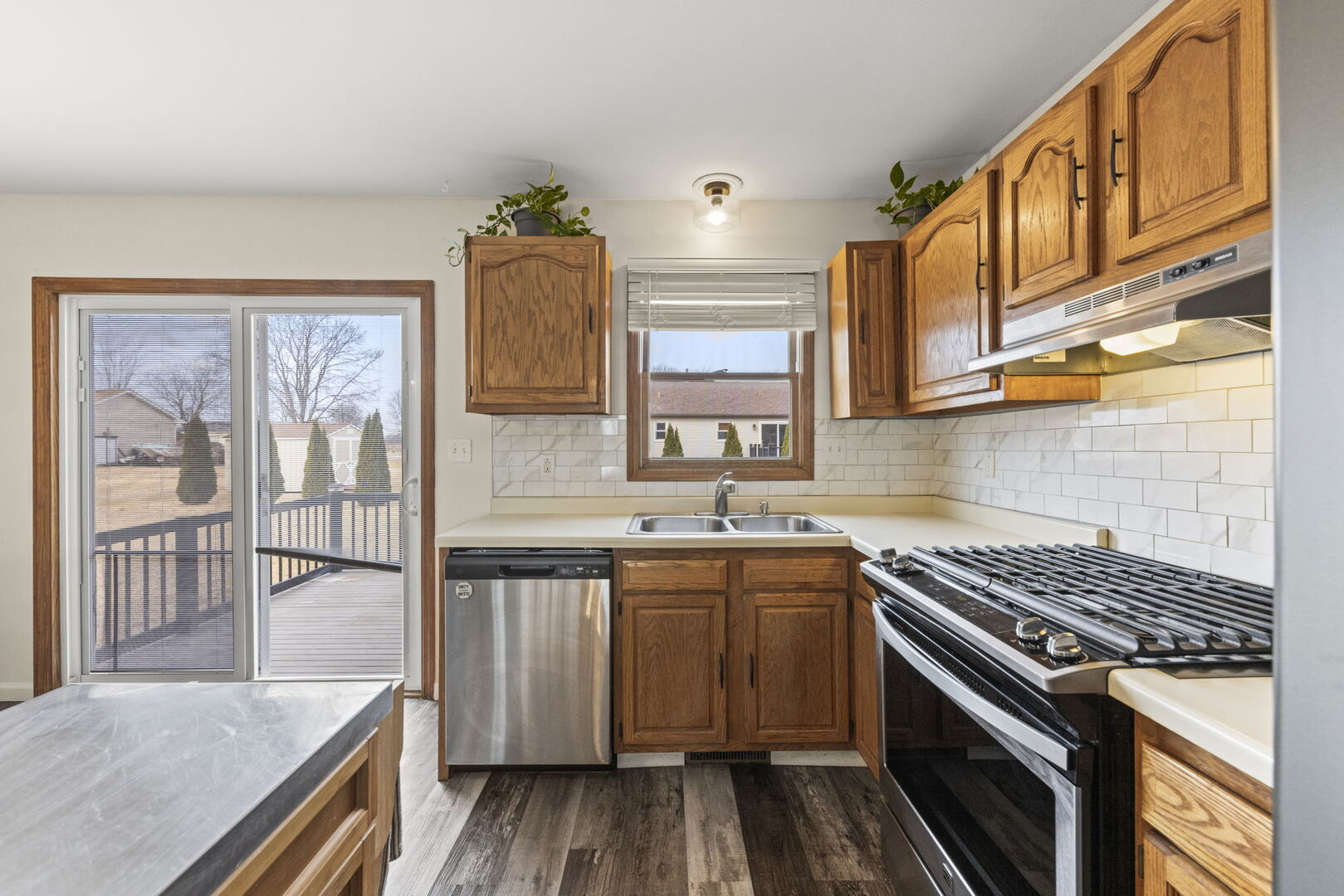 3771 E 2708th Road, Sheridan, IL 60551