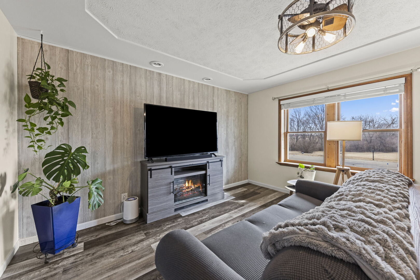 3771 E 2708th Road, Sheridan, IL 60551