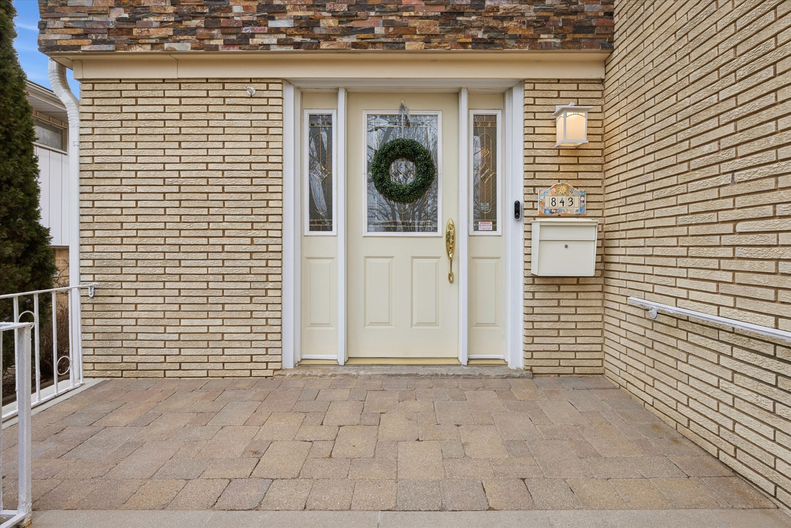 843 S Brainard Avenue, La Grange, IL 60525