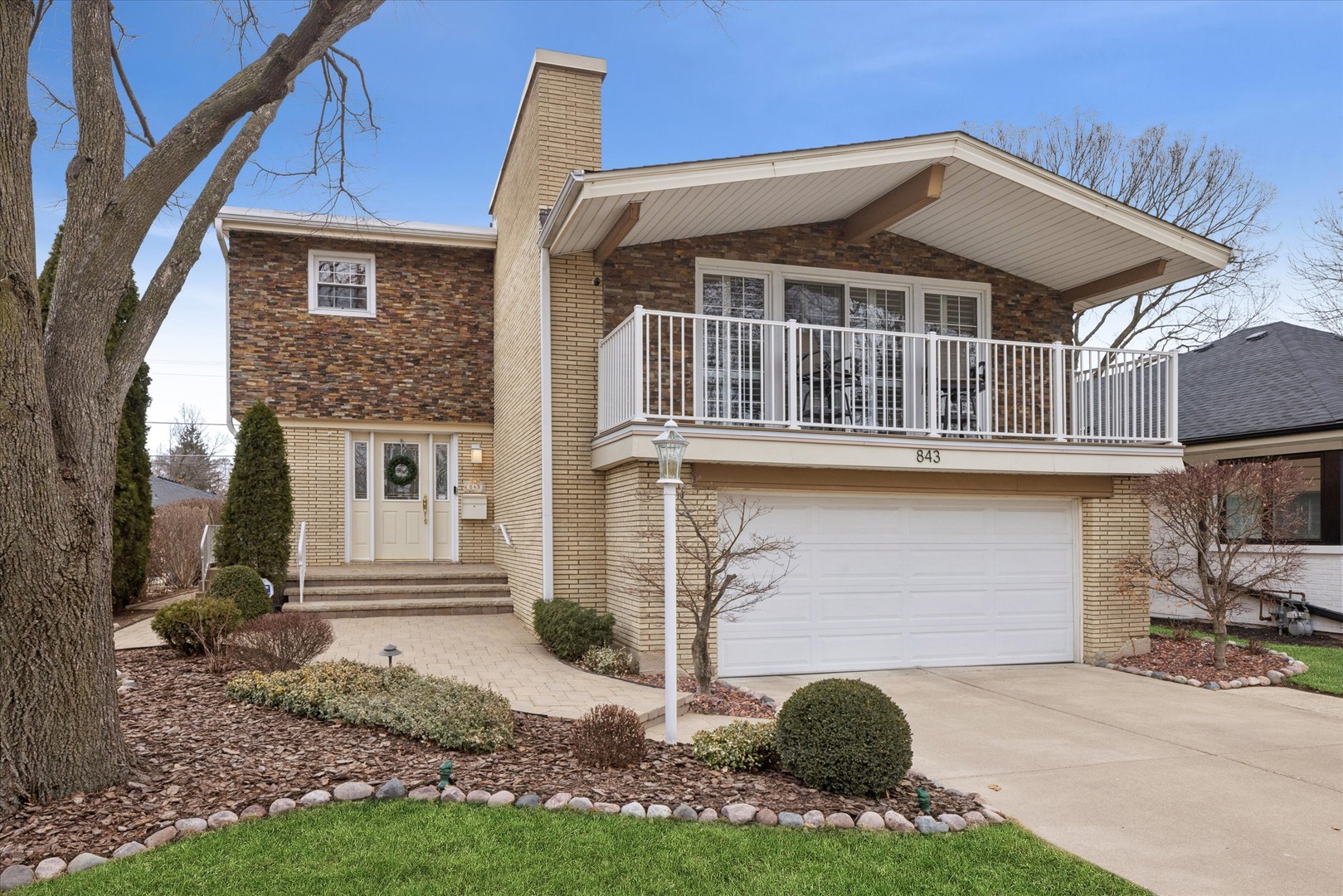 843 S Brainard Avenue, La Grange, IL 60525