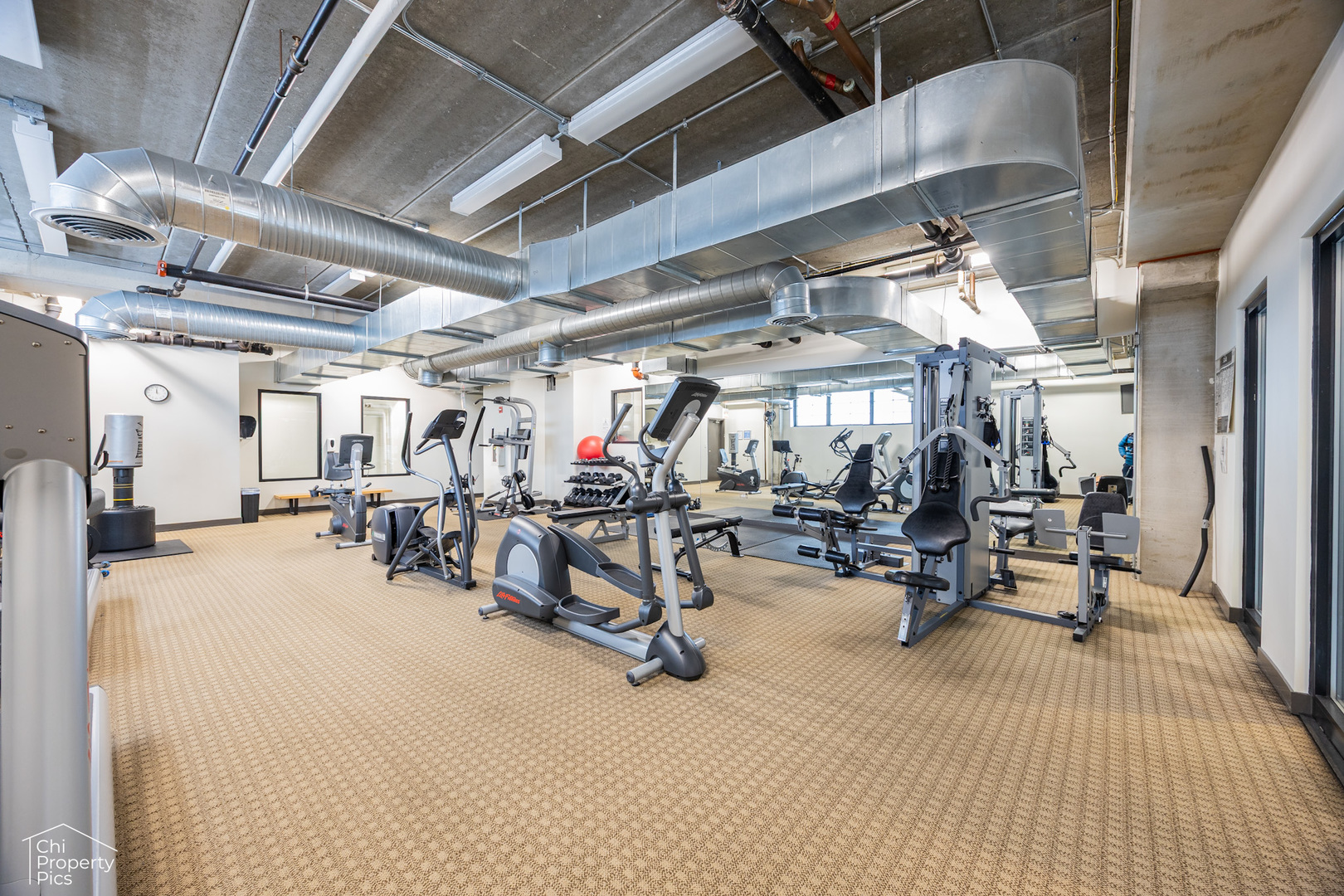 833 W 15TH Place #314, Chicago, IL 60608