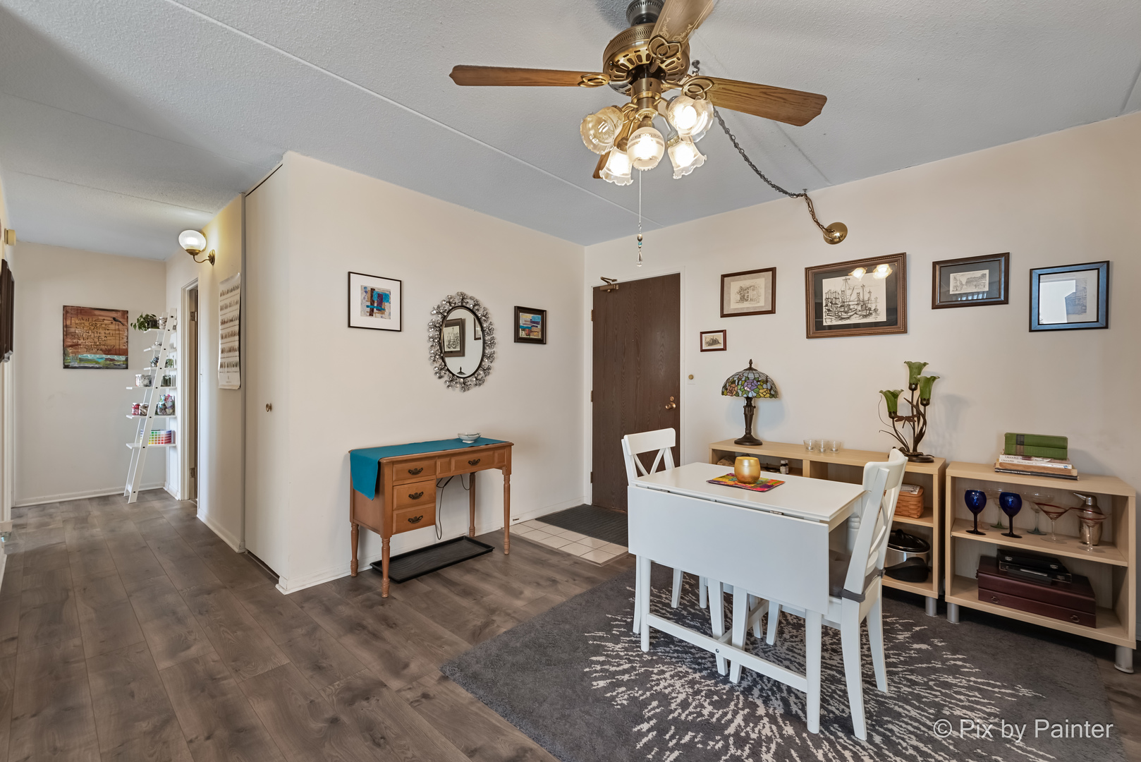 11 W Green Street #704, Bensenville, IL 60106