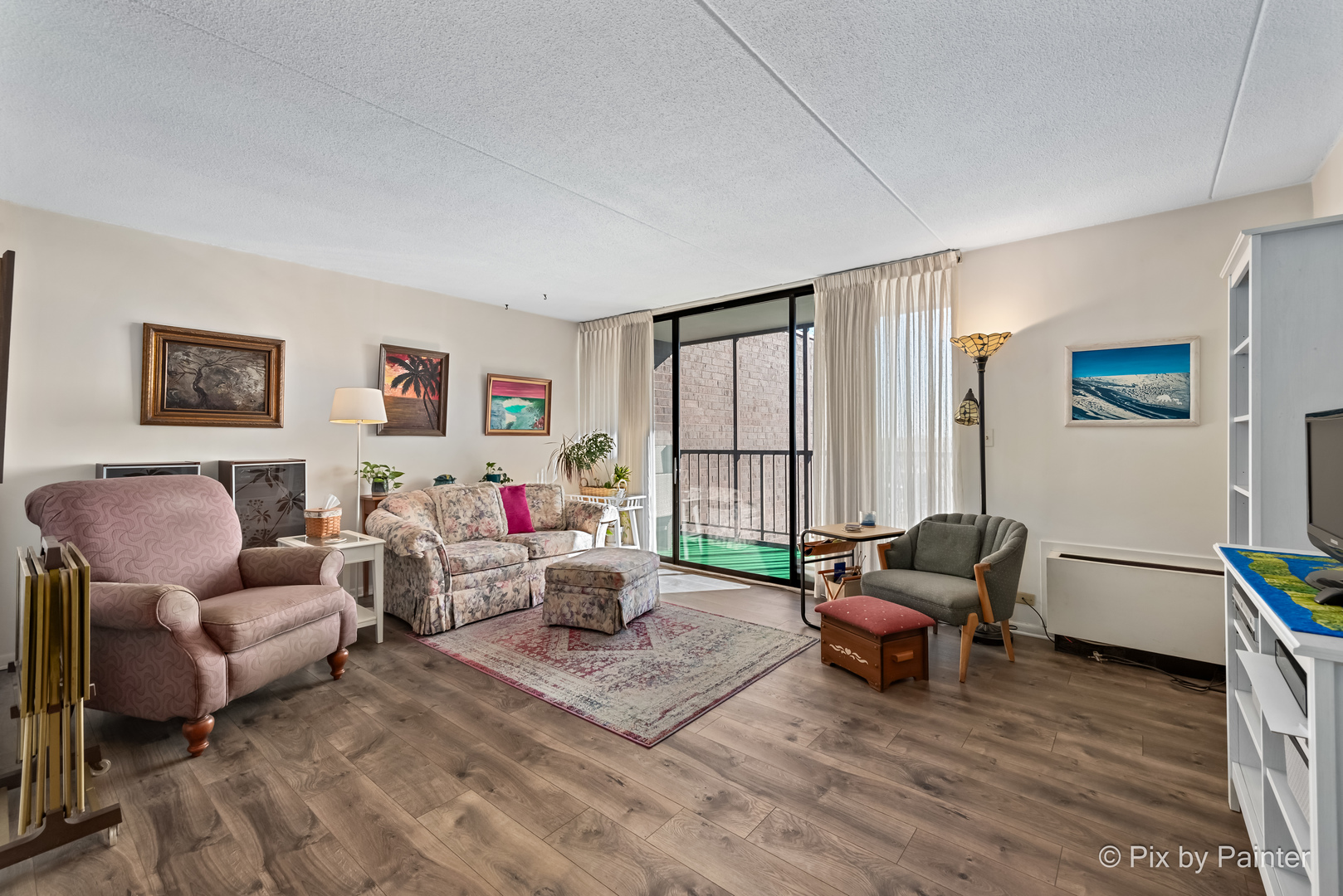 11 W Green Street #704, Bensenville, IL 60106