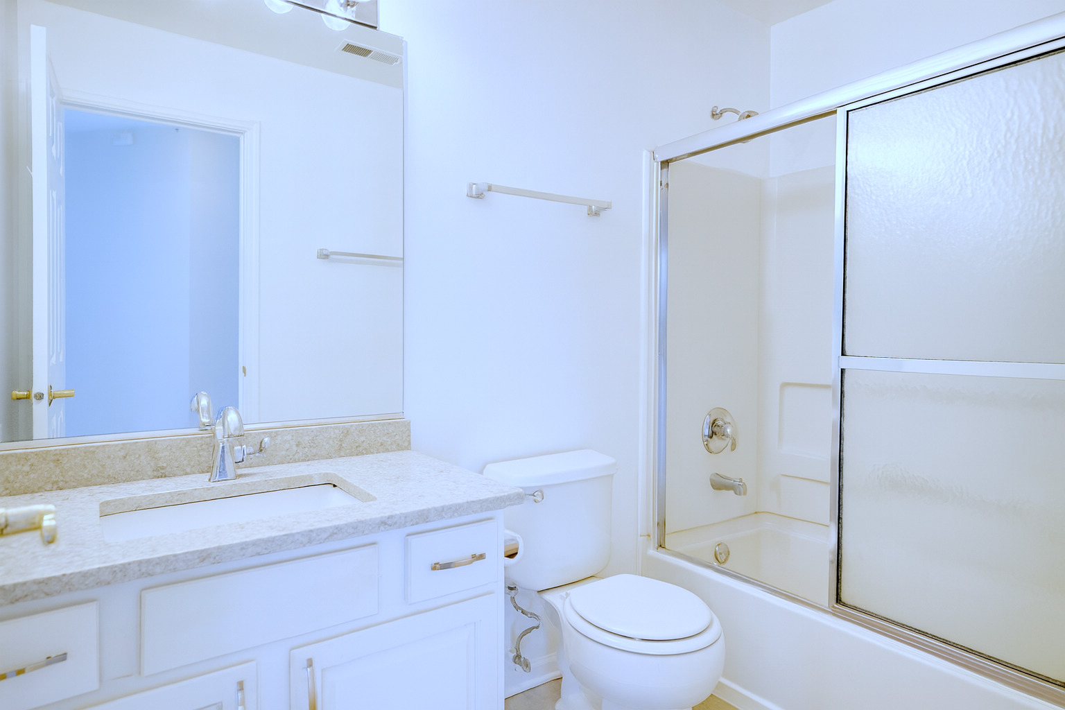 2866 Stonewater Drive #2866, Naperville, IL 60564