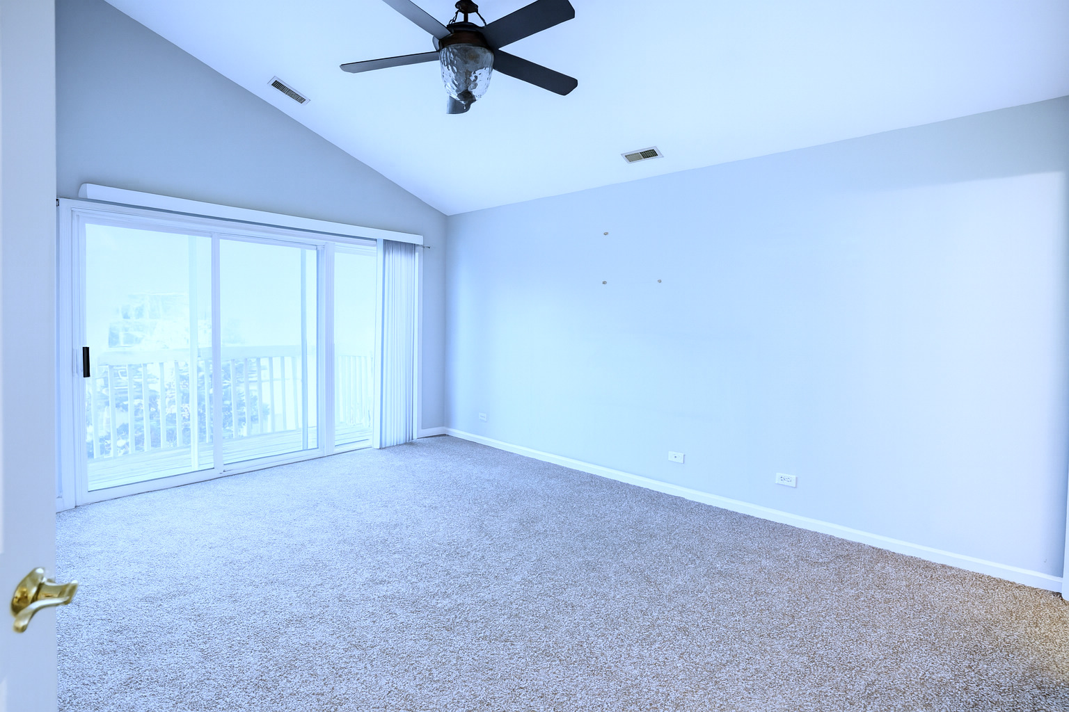 2866 Stonewater Drive #2866, Naperville, IL 60564