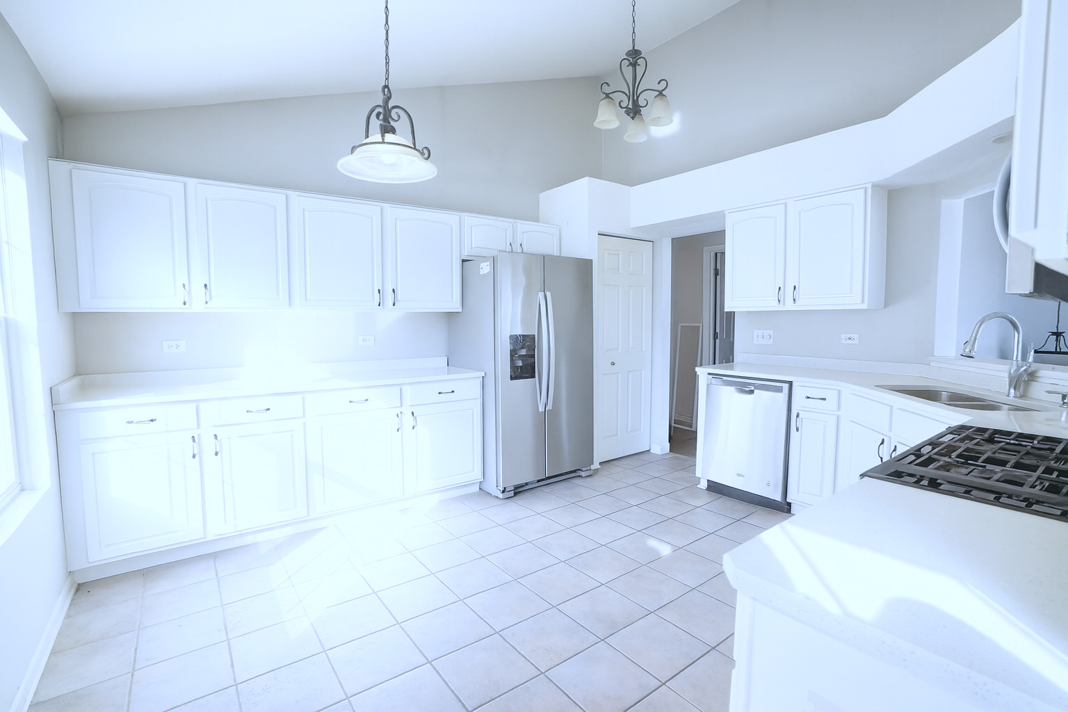 2866 Stonewater Drive #2866, Naperville, IL 60564