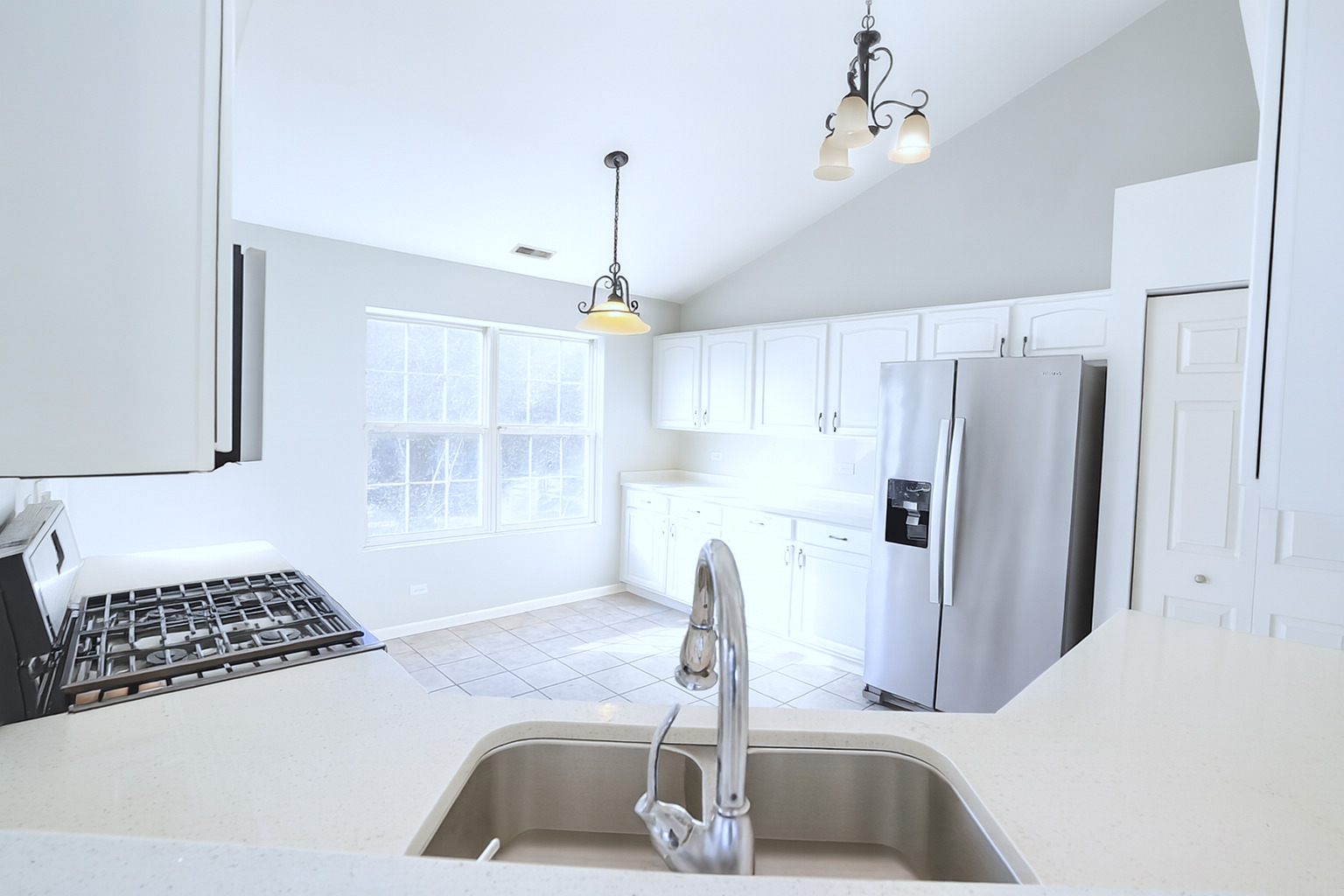 2866 Stonewater Drive #2866, Naperville, IL 60564