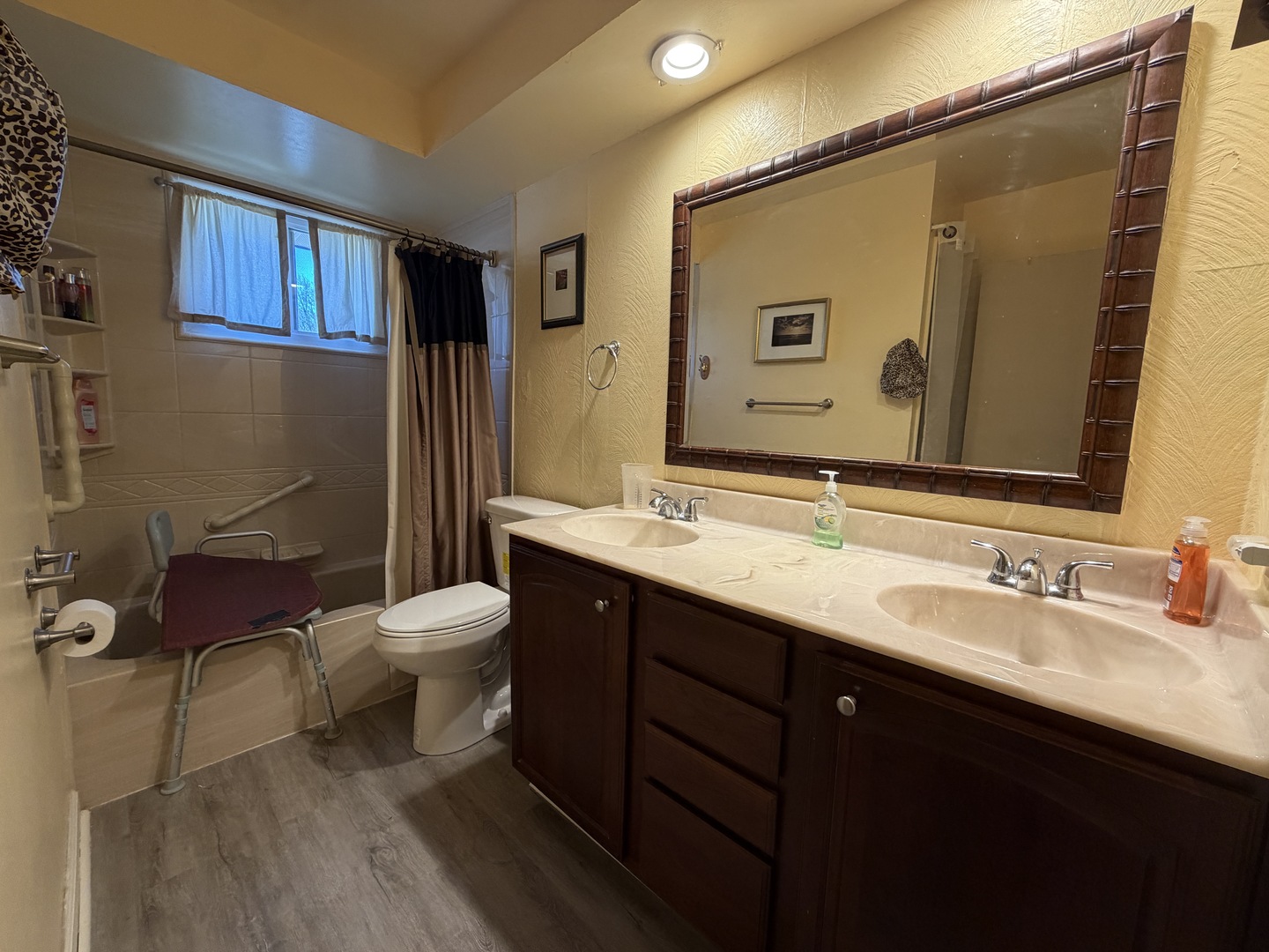 4 Lakewood Court, Park Forest, IL 60466