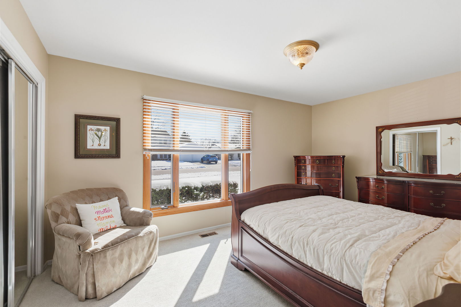 1418 Bladon Road, Schaumburg, IL 60195