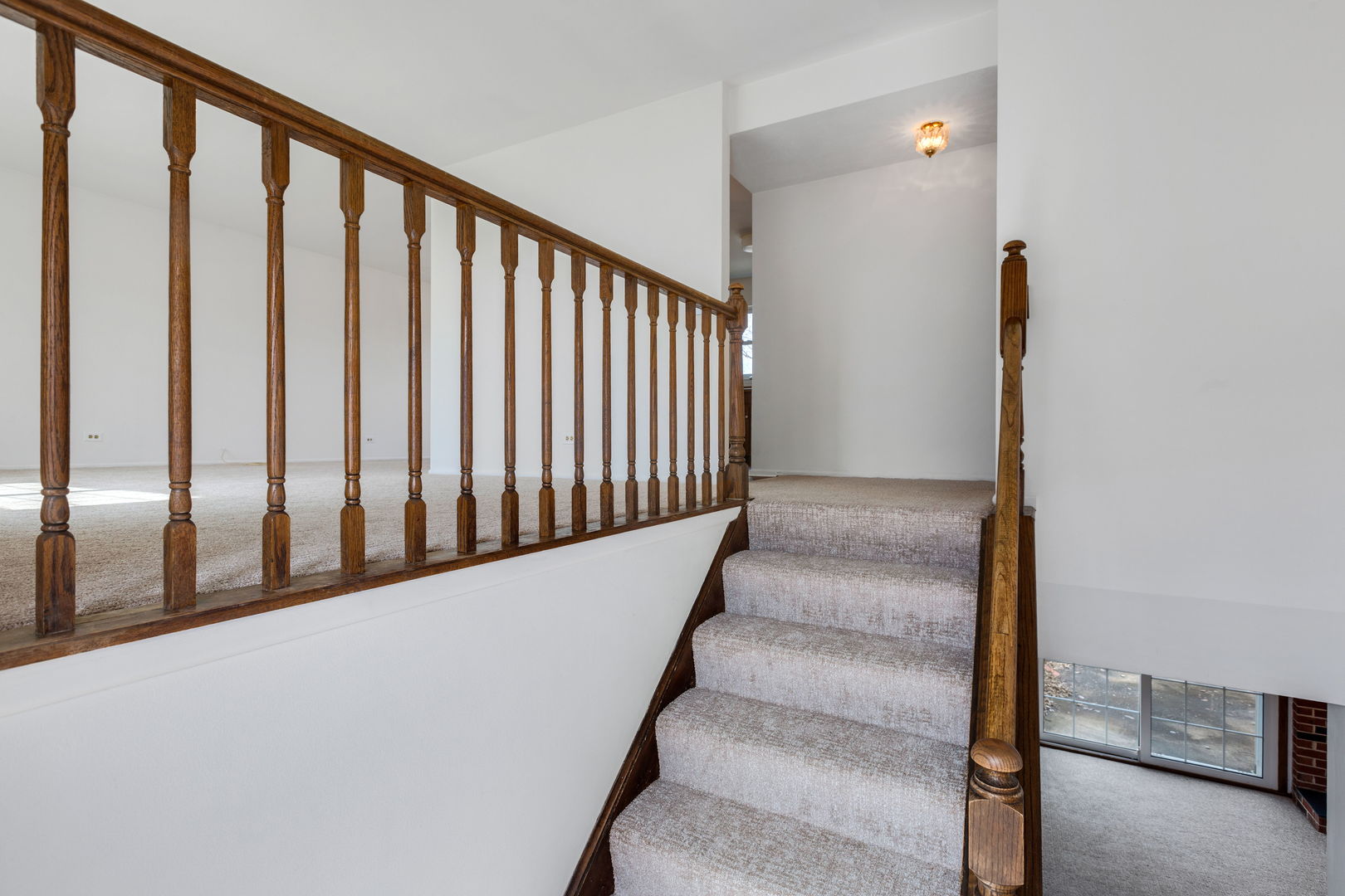 4 Lexington Court, Streamwood, IL 60107