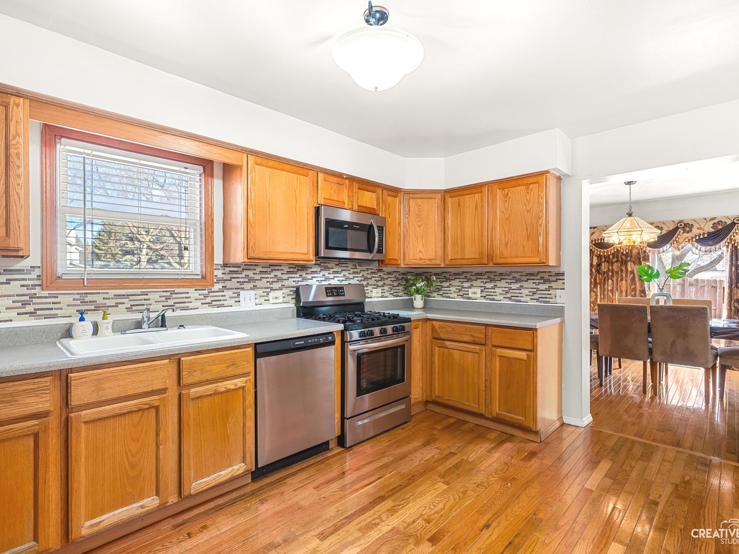 301 Inner Circle Drive, Bolingbrook, IL 60490