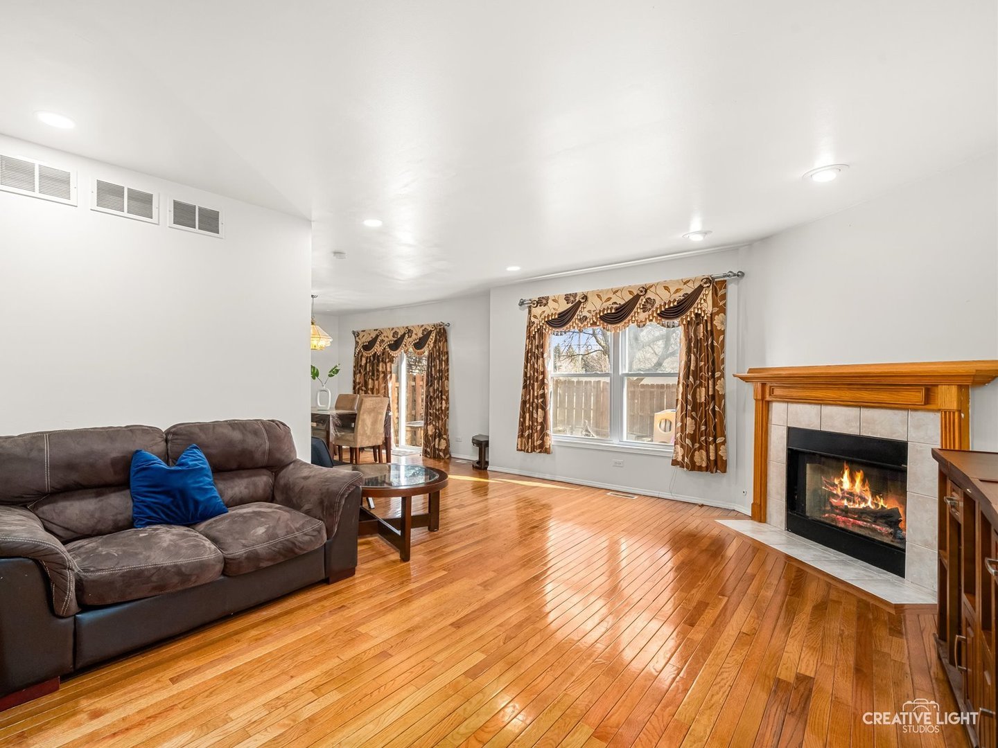 301 Inner Circle Drive, Bolingbrook, IL 60490