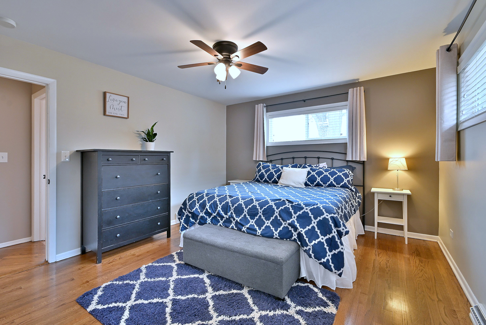 1105 S Euclid Avenue, Villa Park, IL 60181