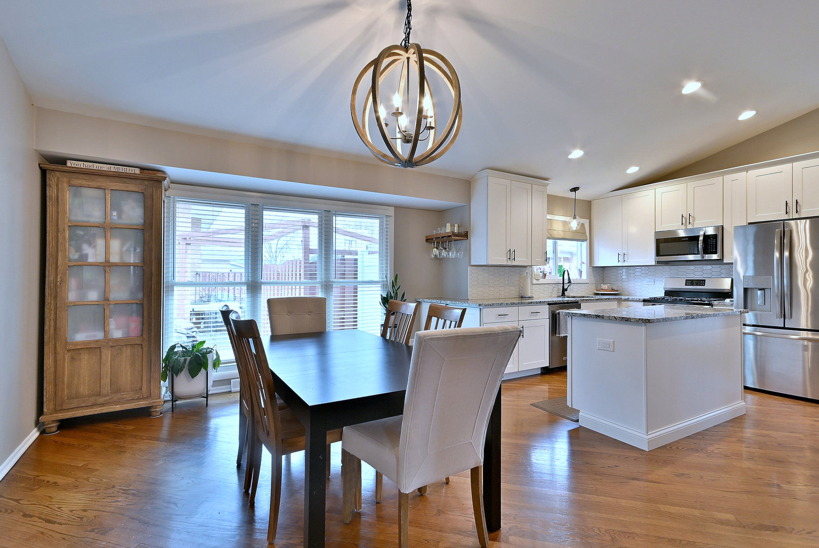 1105 S Euclid Avenue, Villa Park, IL 60181