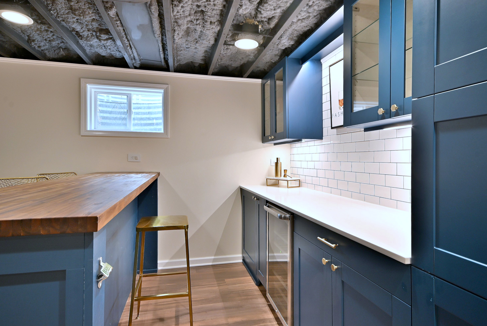 1105 S Euclid Avenue, Villa Park, IL 60181