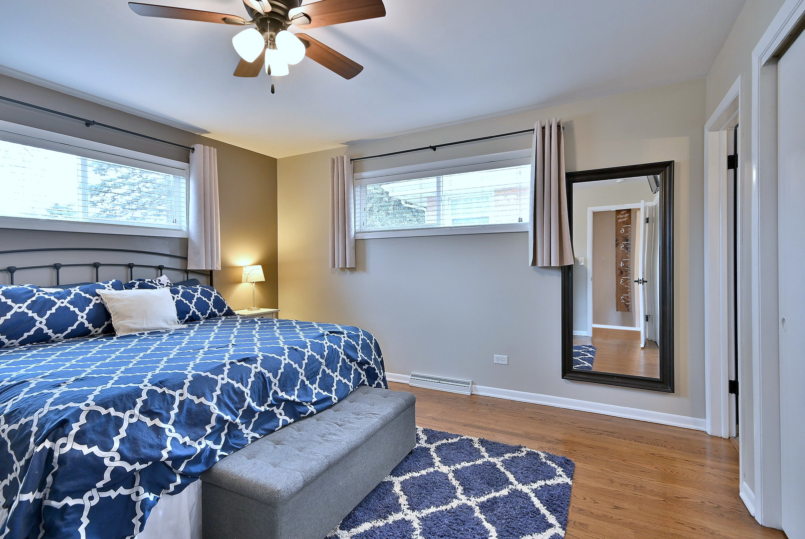 1105 S Euclid Avenue, Villa Park, IL 60181