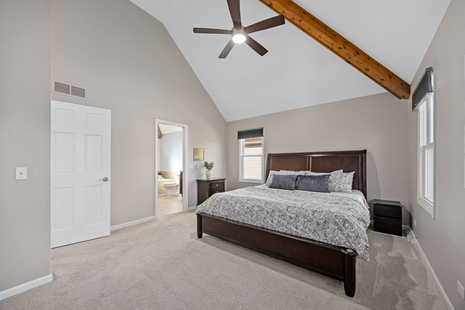 38 Breckenridge Drive, Aurora, IL 60504