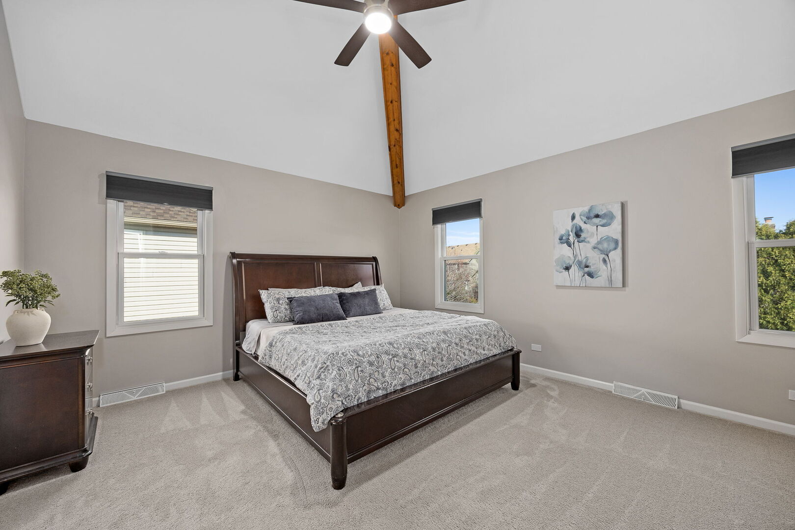 38 Breckenridge Drive, Aurora, IL 60504