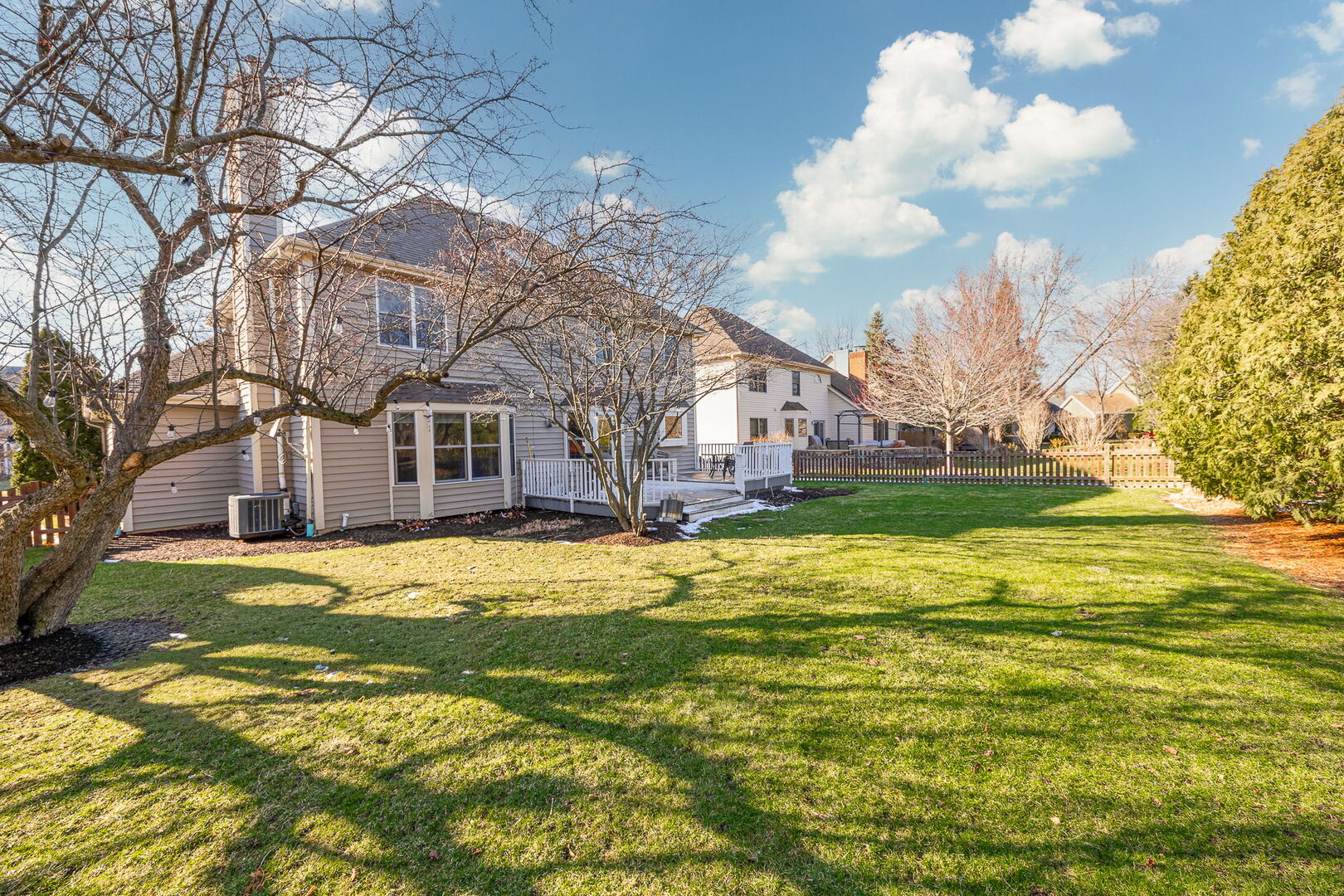 38 Breckenridge Drive, Aurora, IL 60504