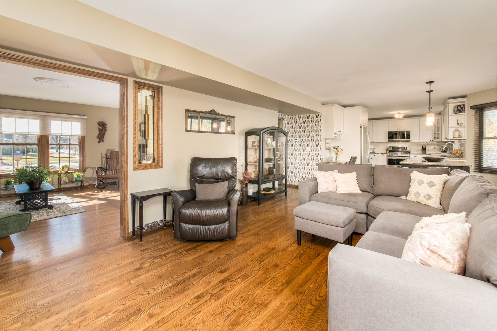 282 Waterford Drive, Lake Zurich, IL 60047