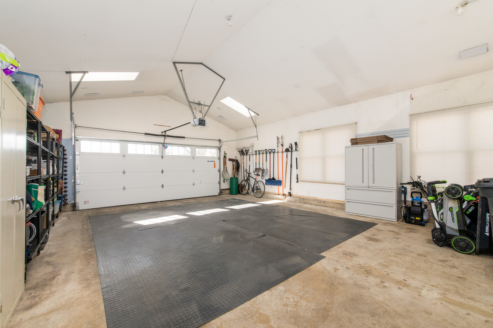 282 Waterford Drive, Lake Zurich, IL 60047