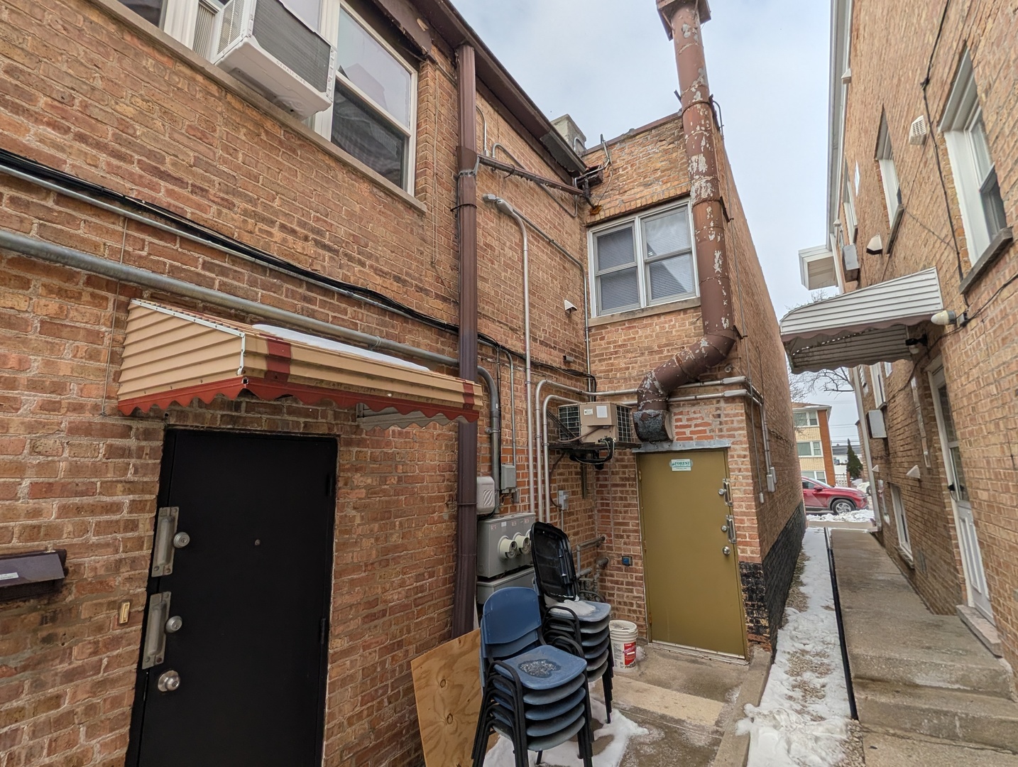 7817 W Belmont Avenue, Elmwood Park, IL 60707