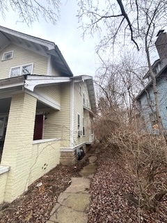 1245 Garrison Avenue, Rockford, IL 61103