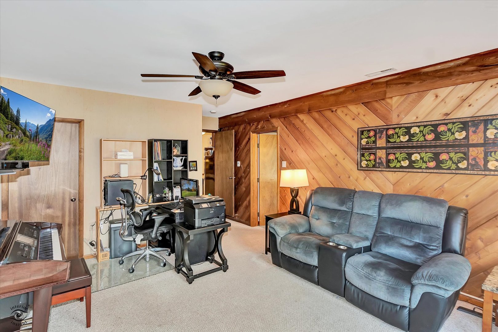 5701 Walnut Avenue, Downers Grove, IL 60516