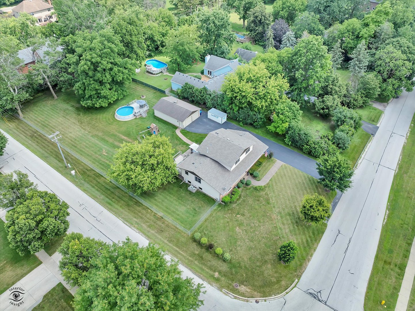 5701 Walnut Avenue, Downers Grove, IL 60516