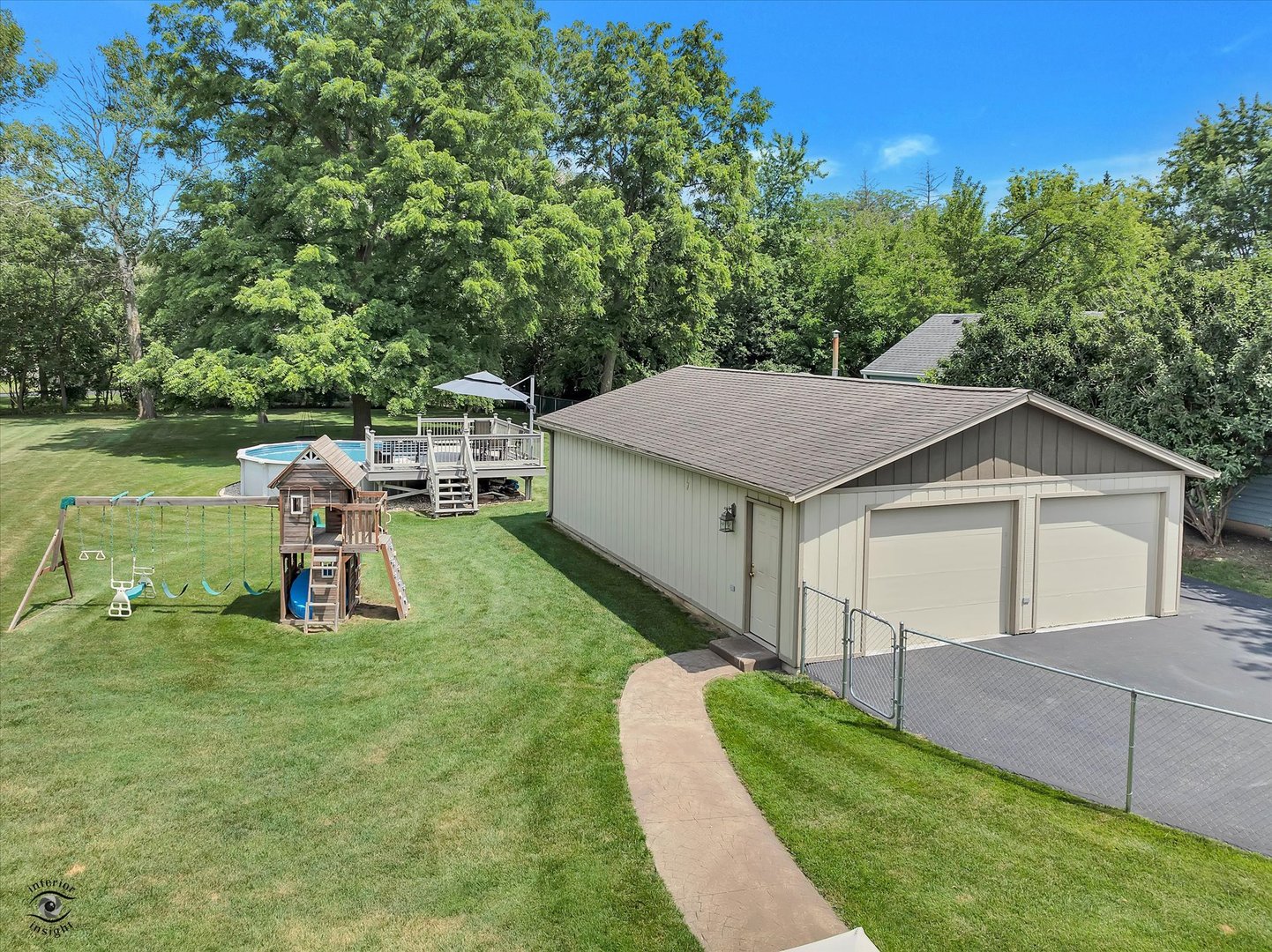 5701 Walnut Avenue, Downers Grove, IL 60516