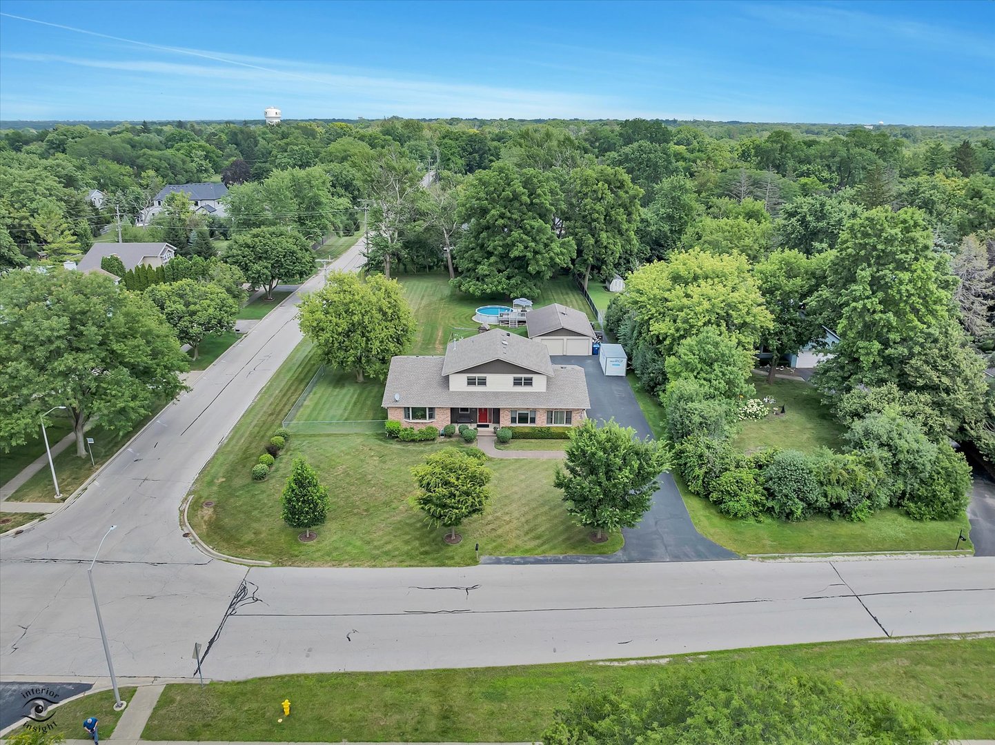 5701 Walnut Avenue, Downers Grove, IL 60516