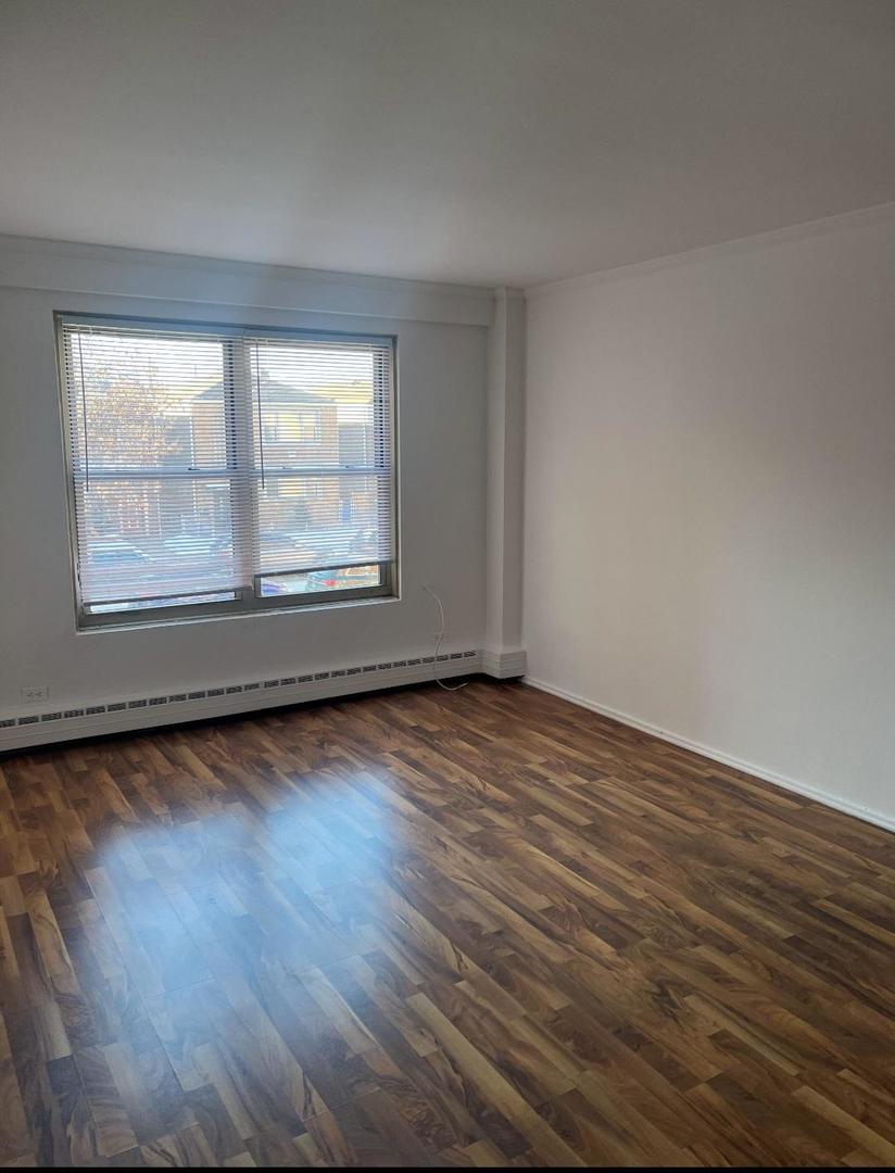 2600 W Berwyn Avenue #201, Chicago, IL 60625