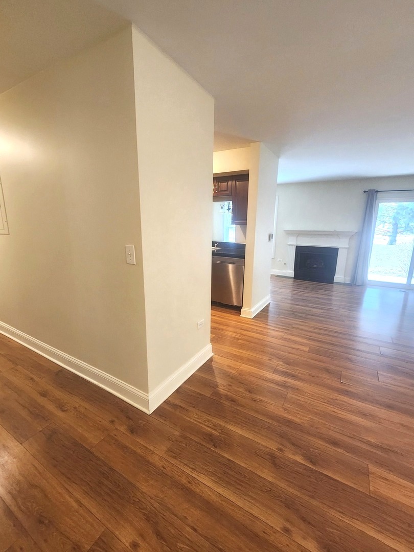 43 Foxcroft Boulevard #135, Naperville, IL 60565