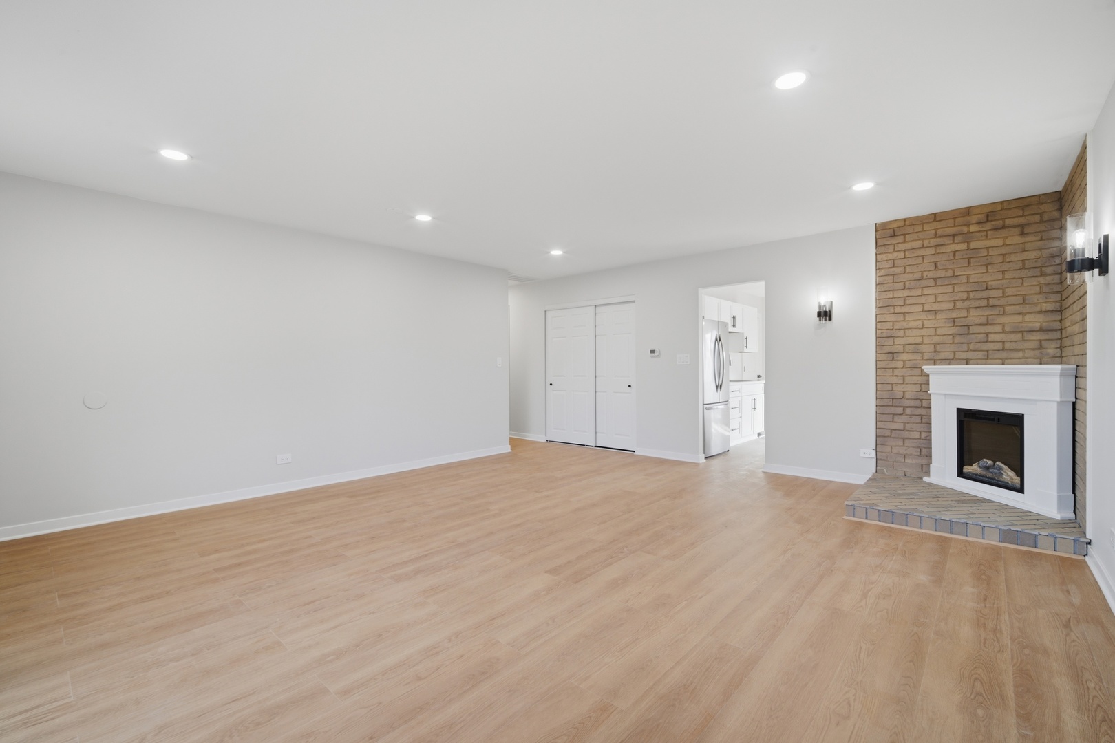 7873 Asbury Circle, Hanover Park, IL 60133