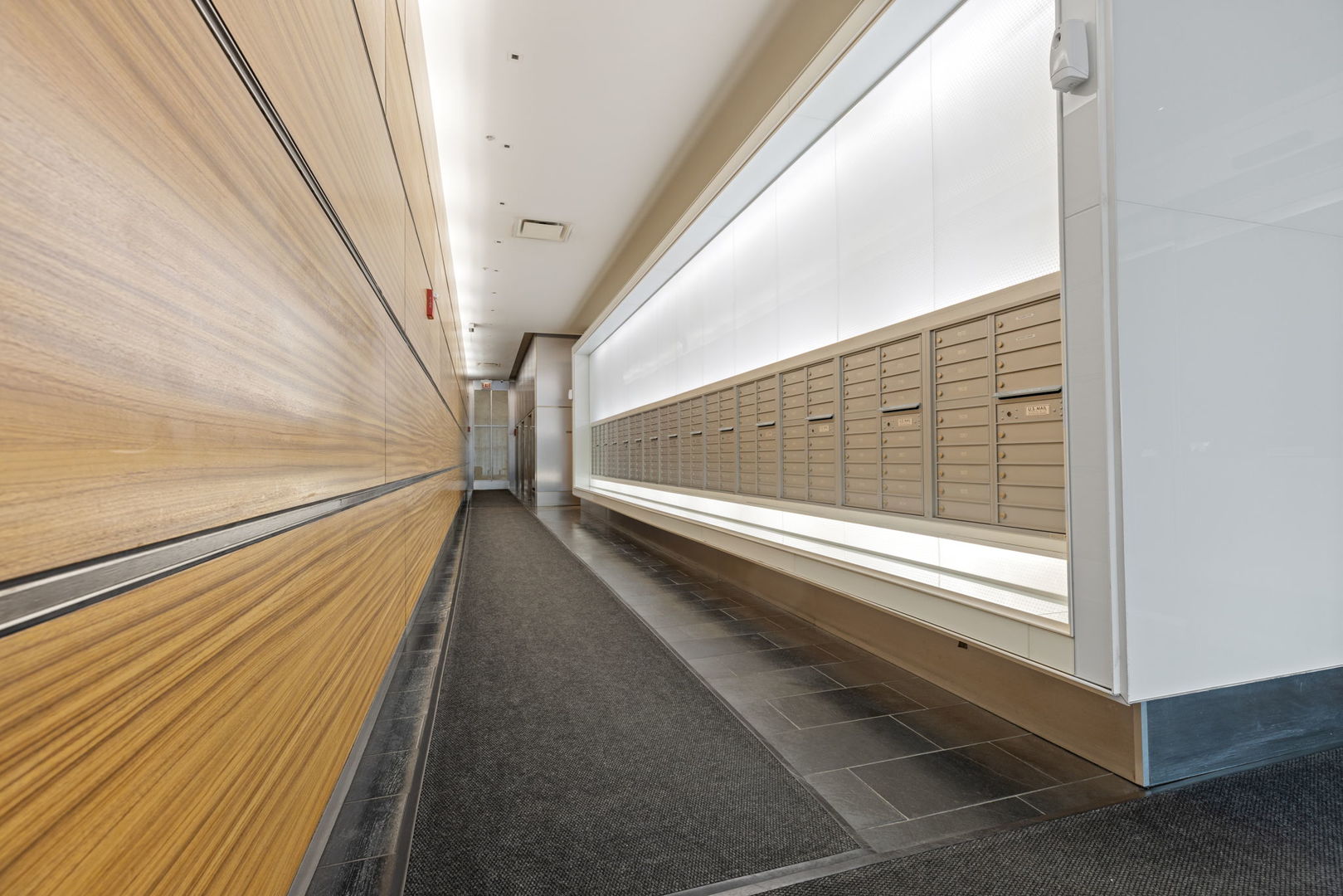 659 W Randolph Street #510, Chicago, IL 60661