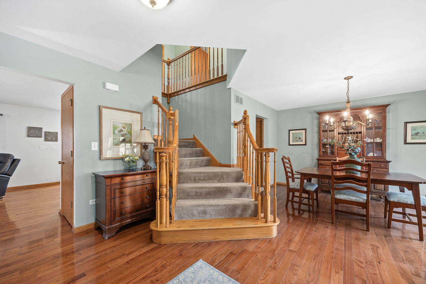 20W505 Elizabeth Street, Downers Grove, IL 60516