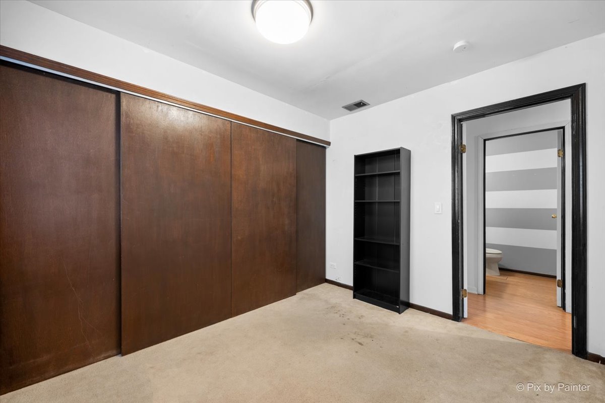 1751 Hemlock Drive, Glendale Heights, IL 60139