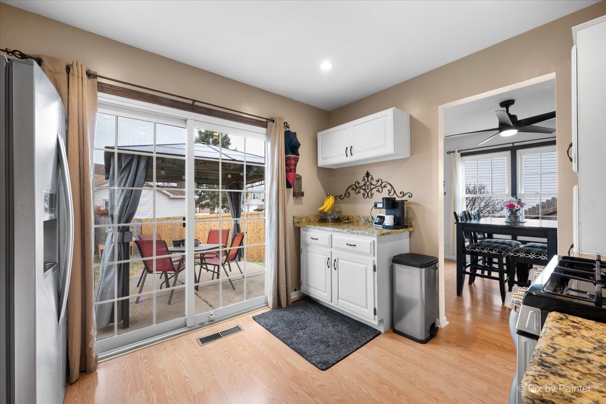 1751 Hemlock Drive, Glendale Heights, IL 60139