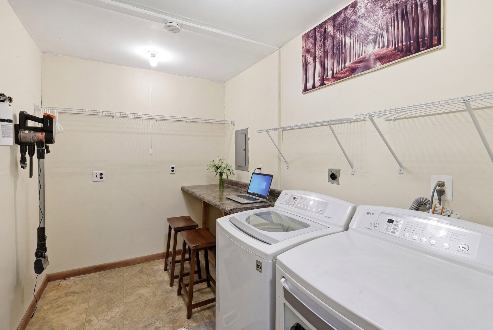 1106 Lovell Court, Elk Grove Village, IL 60007