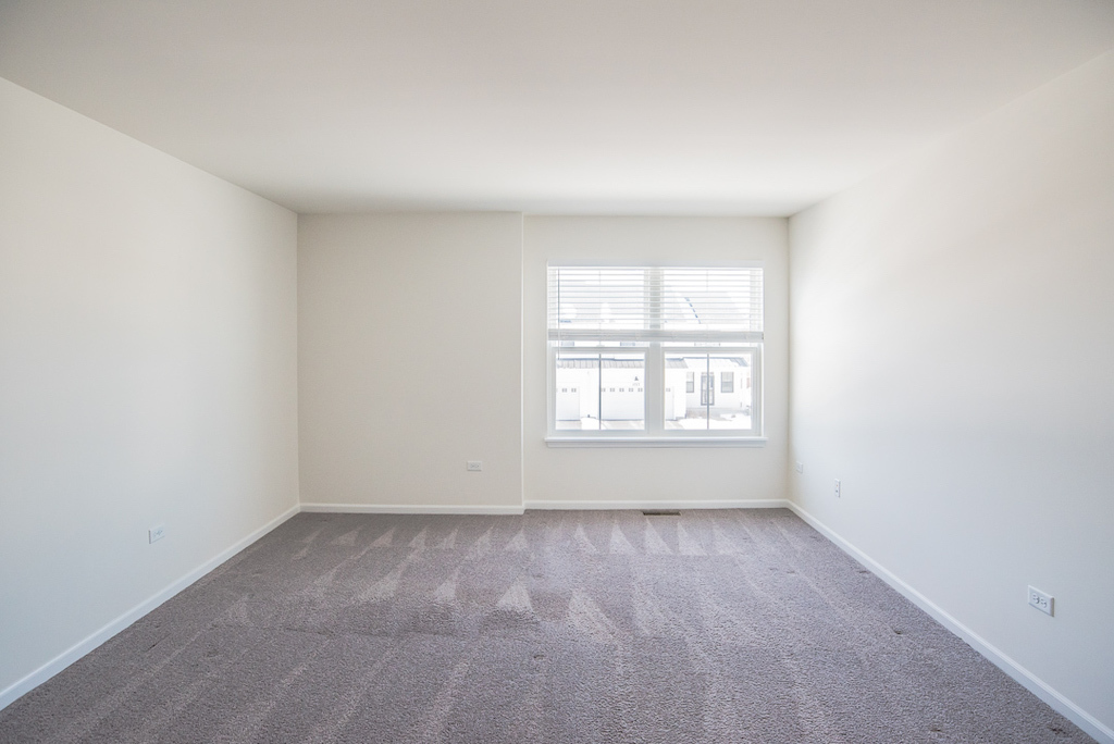 3718 Tramore Court, Naperville, IL 60564