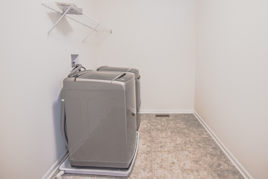 3718 Tramore Court, Naperville, IL 60564