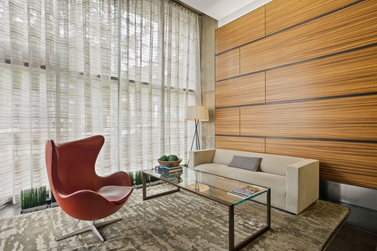 659 W Randolph Street #1217, Chicago, IL 60661