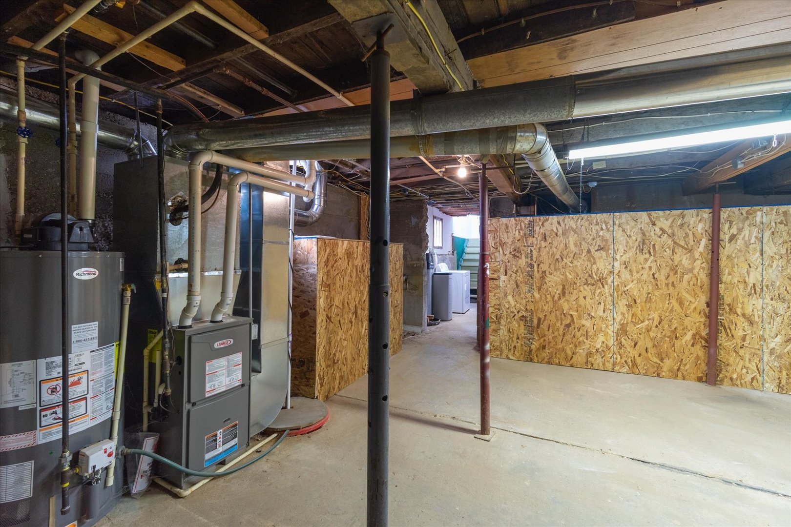 609 N Lincoln Street, Utica, IL 61373