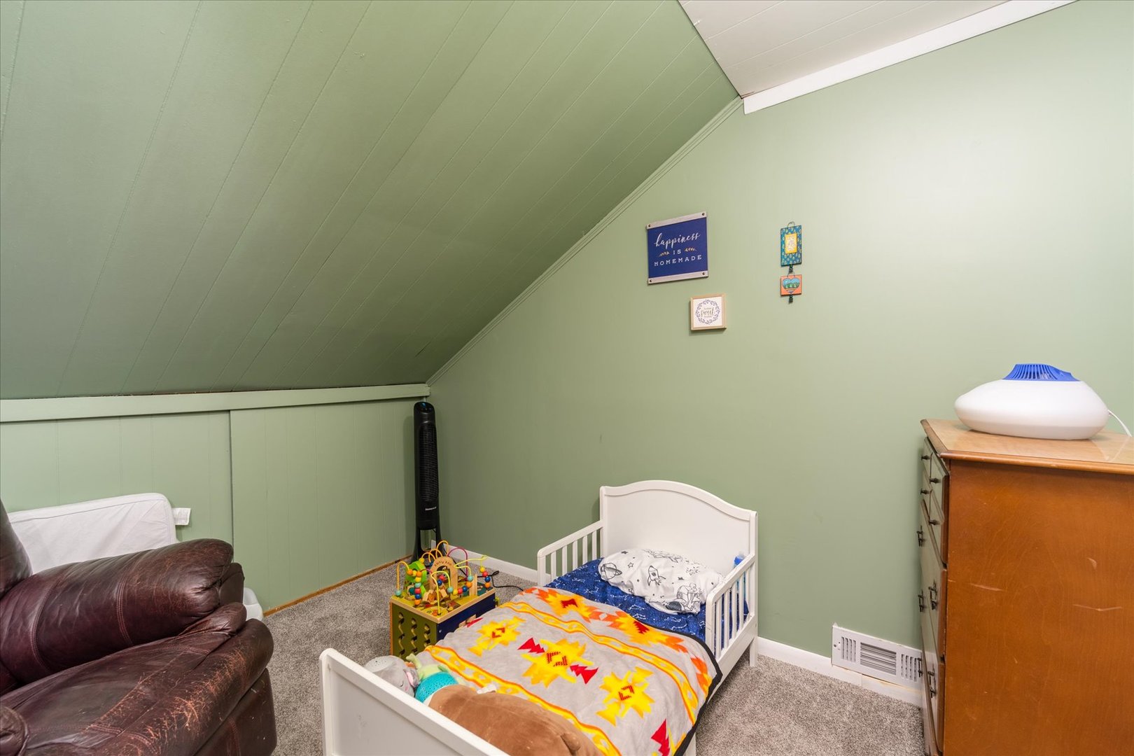 609 N Lincoln Street, Utica, IL 61373