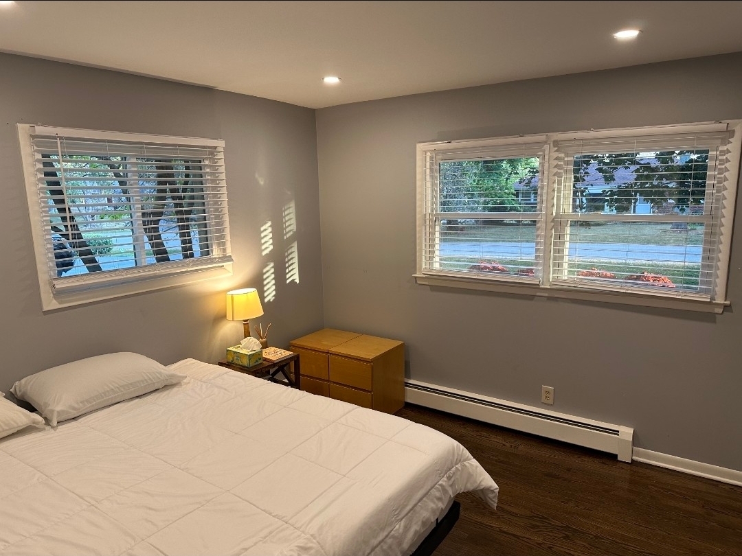 519 Oakwood Drive, Grayslake, IL 60030