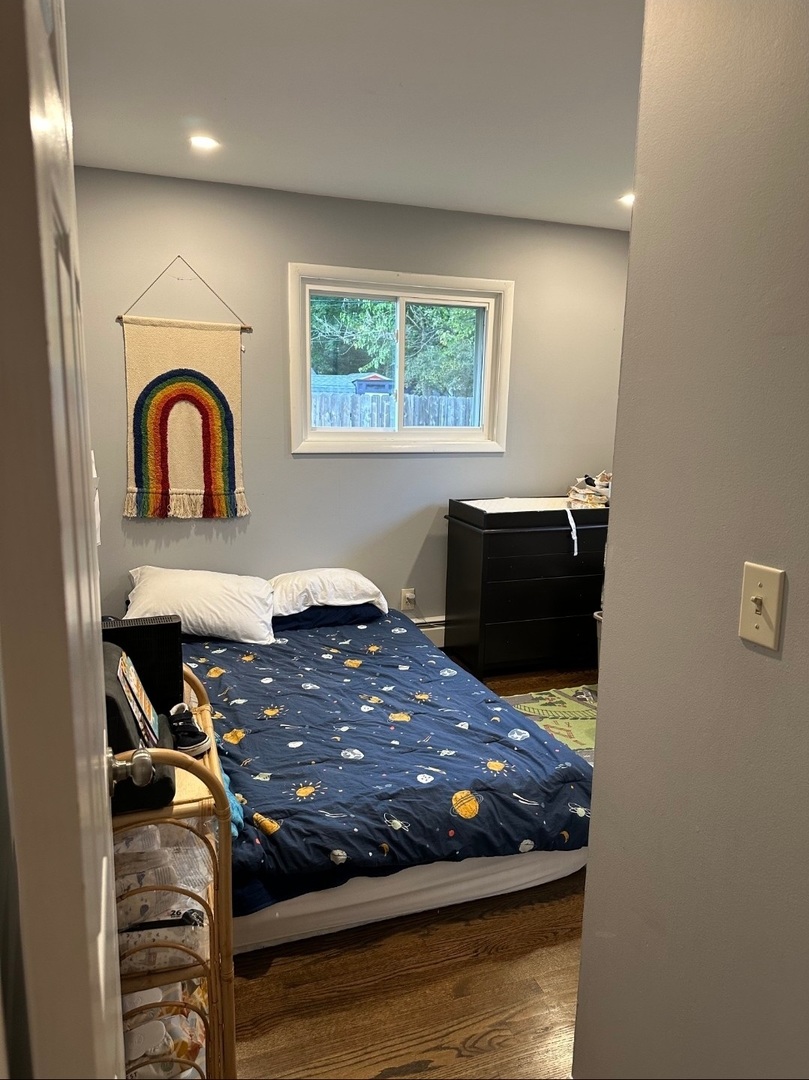 519 Oakwood Drive, Grayslake, IL 60030