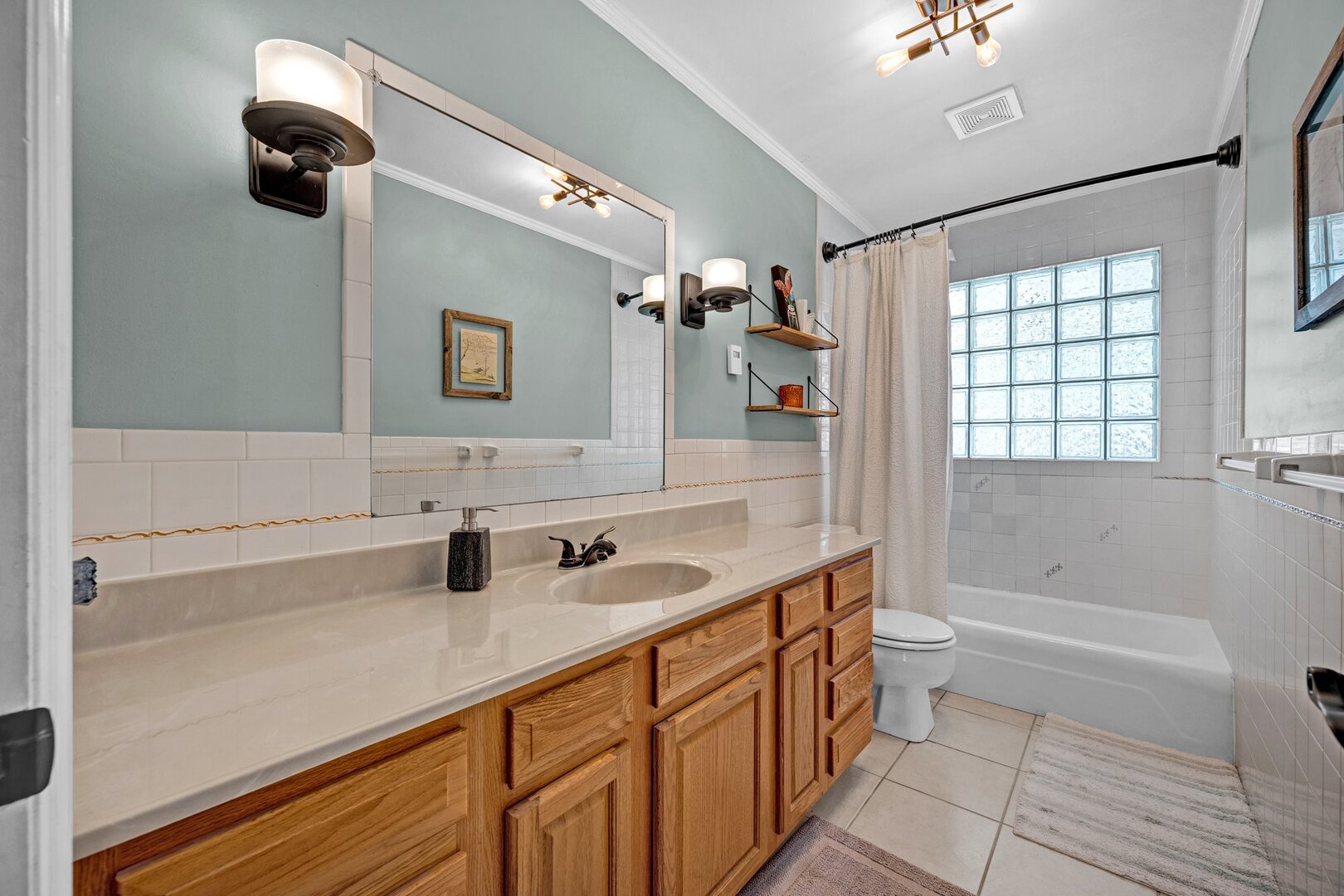 903 Crestline Drive, Normal, IL 61761