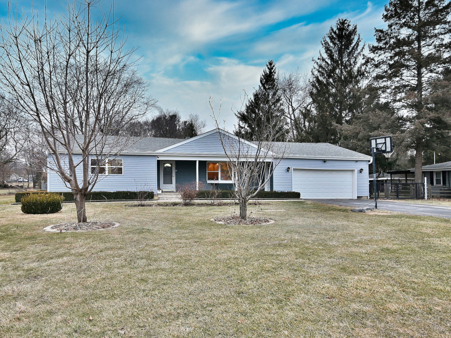 10N836 Maple Street, Elgin, IL 60123