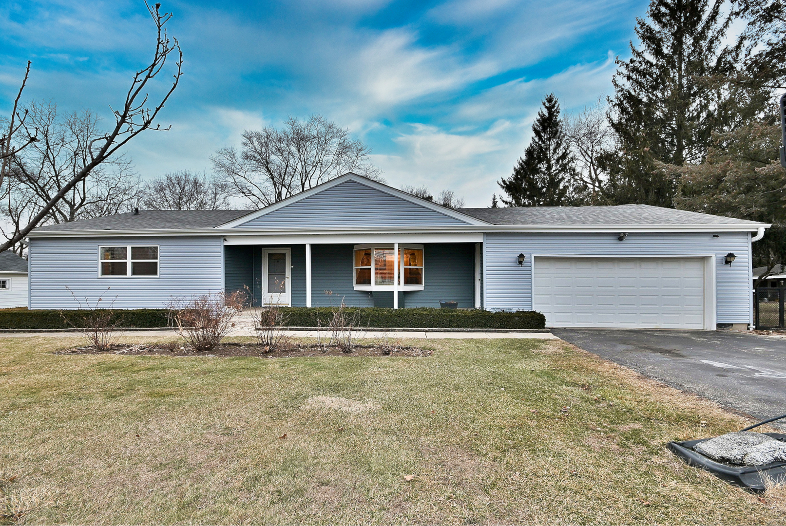 10N836 Maple Street, Elgin, IL 60123